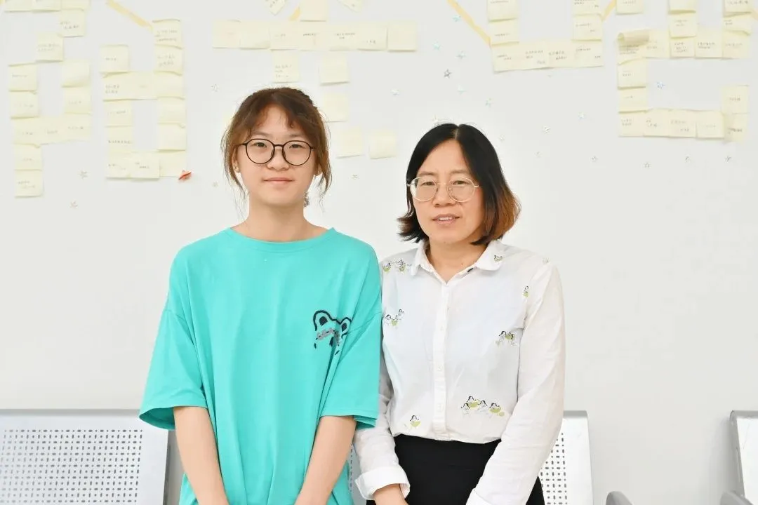 人文逐梦 · 贤师有约 | 前行奋进为学,社工陪伴圆梦